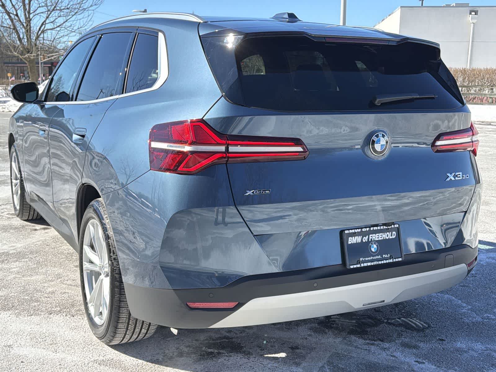 Thumbnail: 2025 BMW X3 - 12