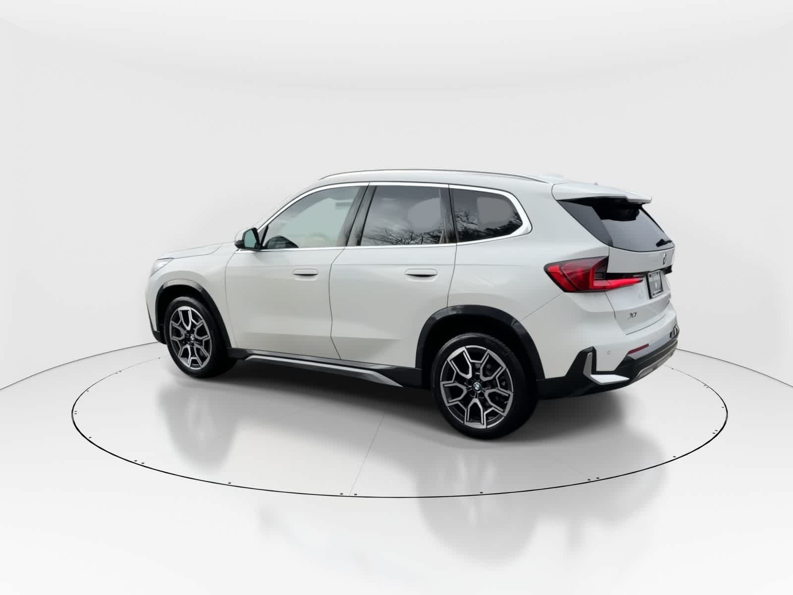 Thumbnail: 2025 BMW X1 - 6