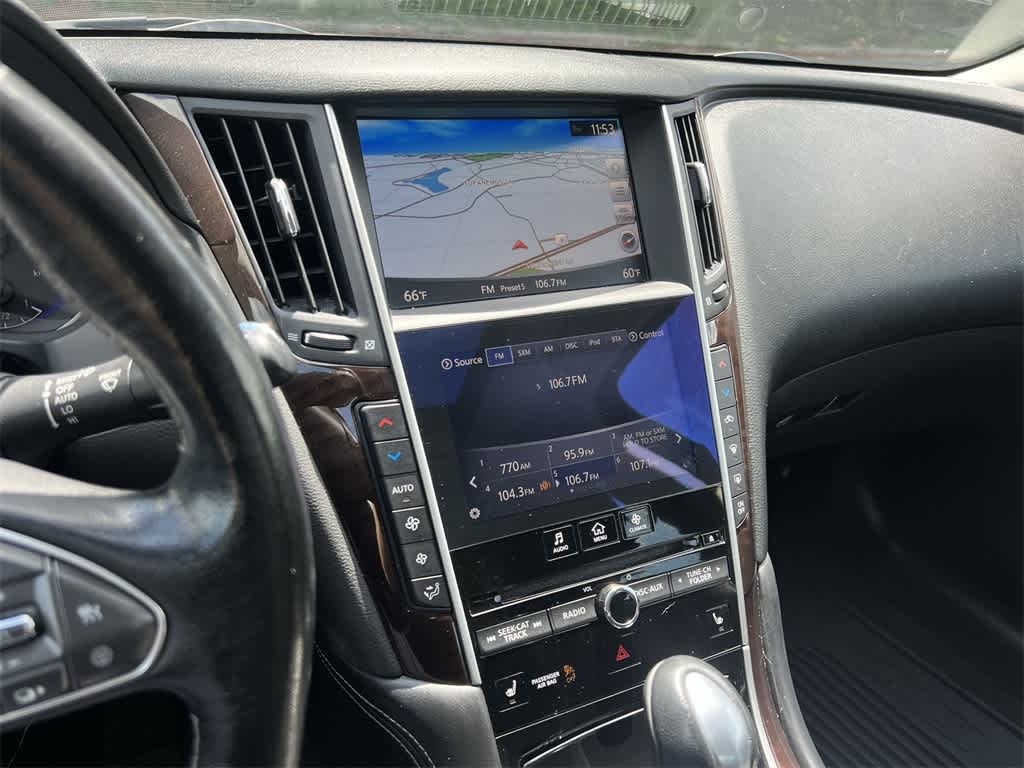 Thumbnail: 2015 INFINITI Q50 - 24