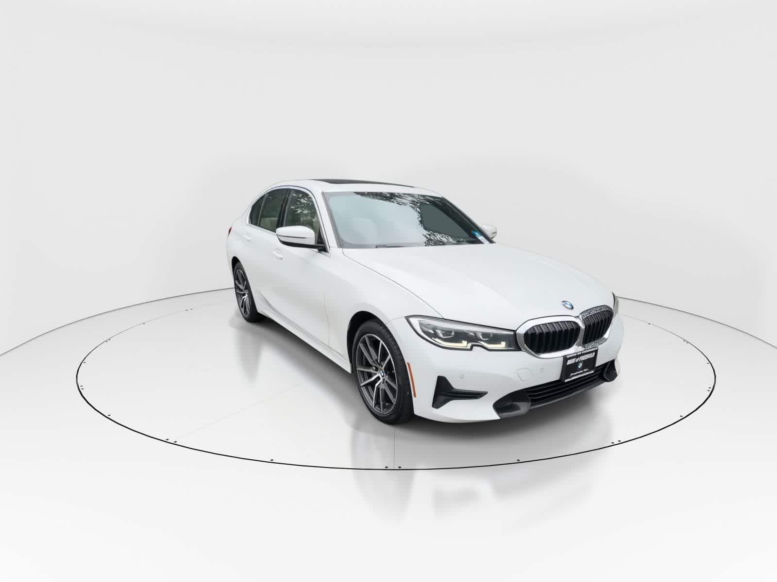 Thumbnail: 2020 BMW 3 Series - 2