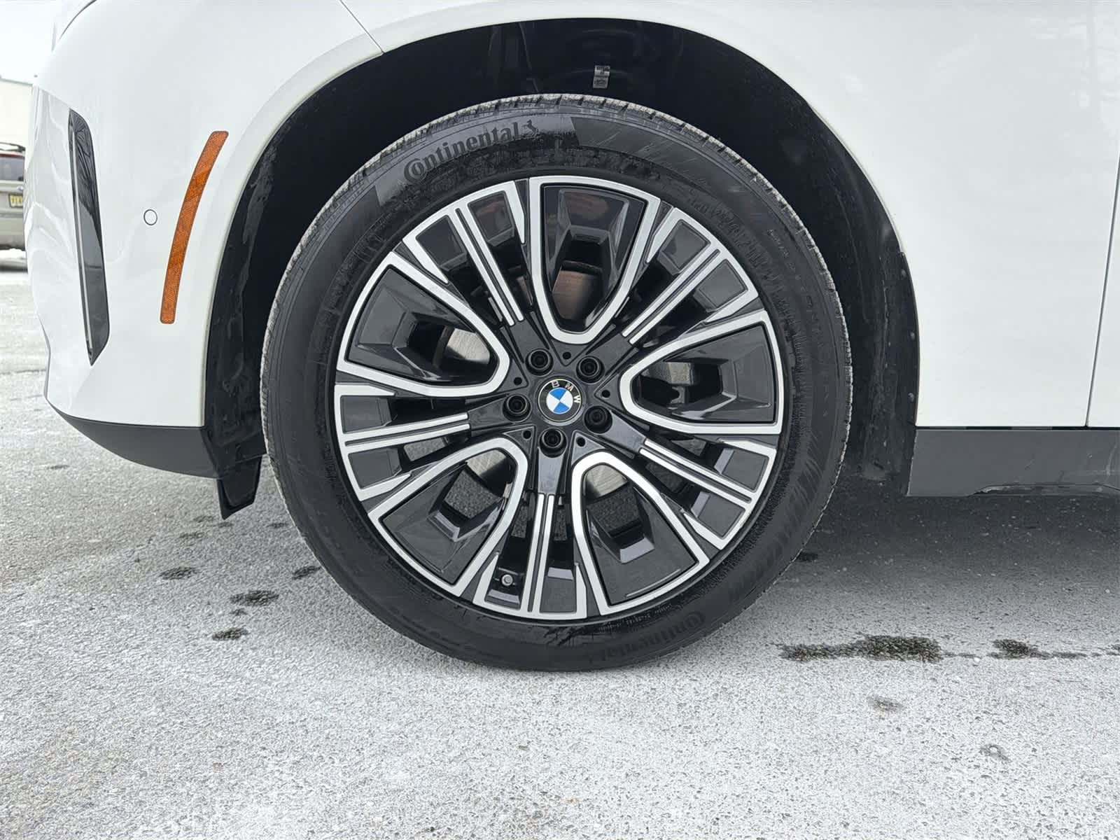 Thumbnail: 2025 BMW X3 - 16