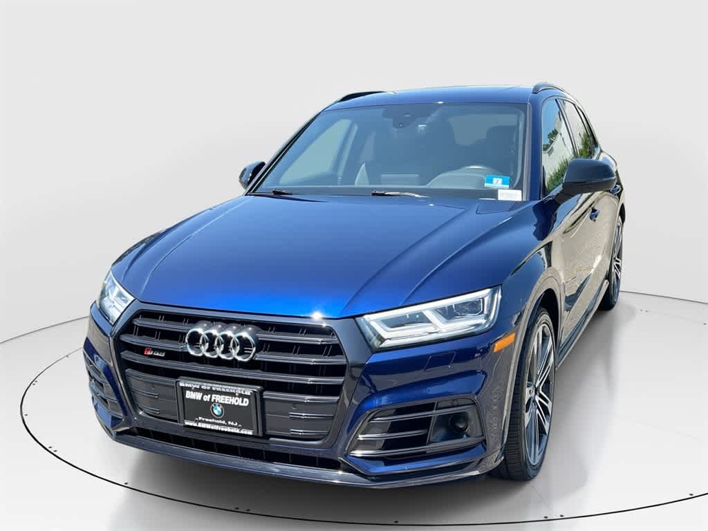 Thumbnail: 2020 Audi SQ5 - 1