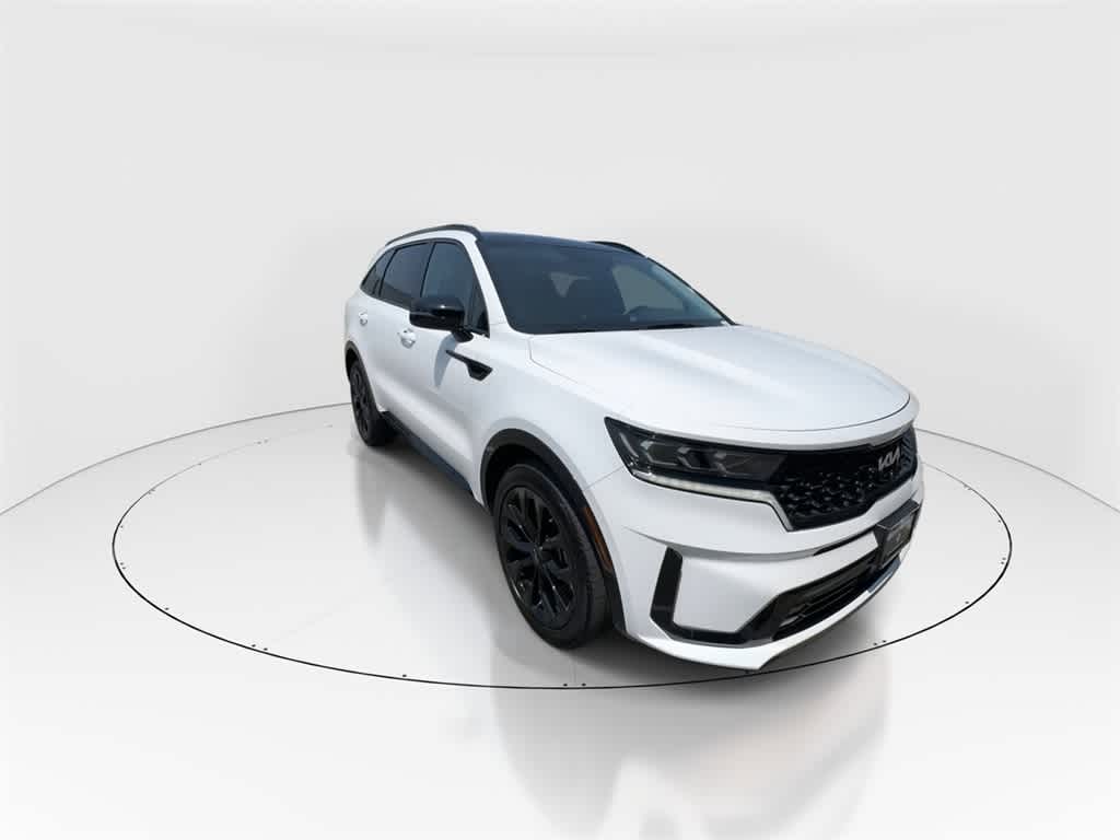 Thumbnail: 2023 Kia Sorento - 2