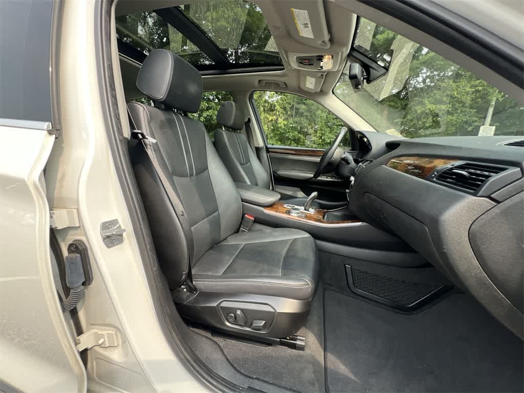 Thumbnail: 2017 BMW X3 - 21