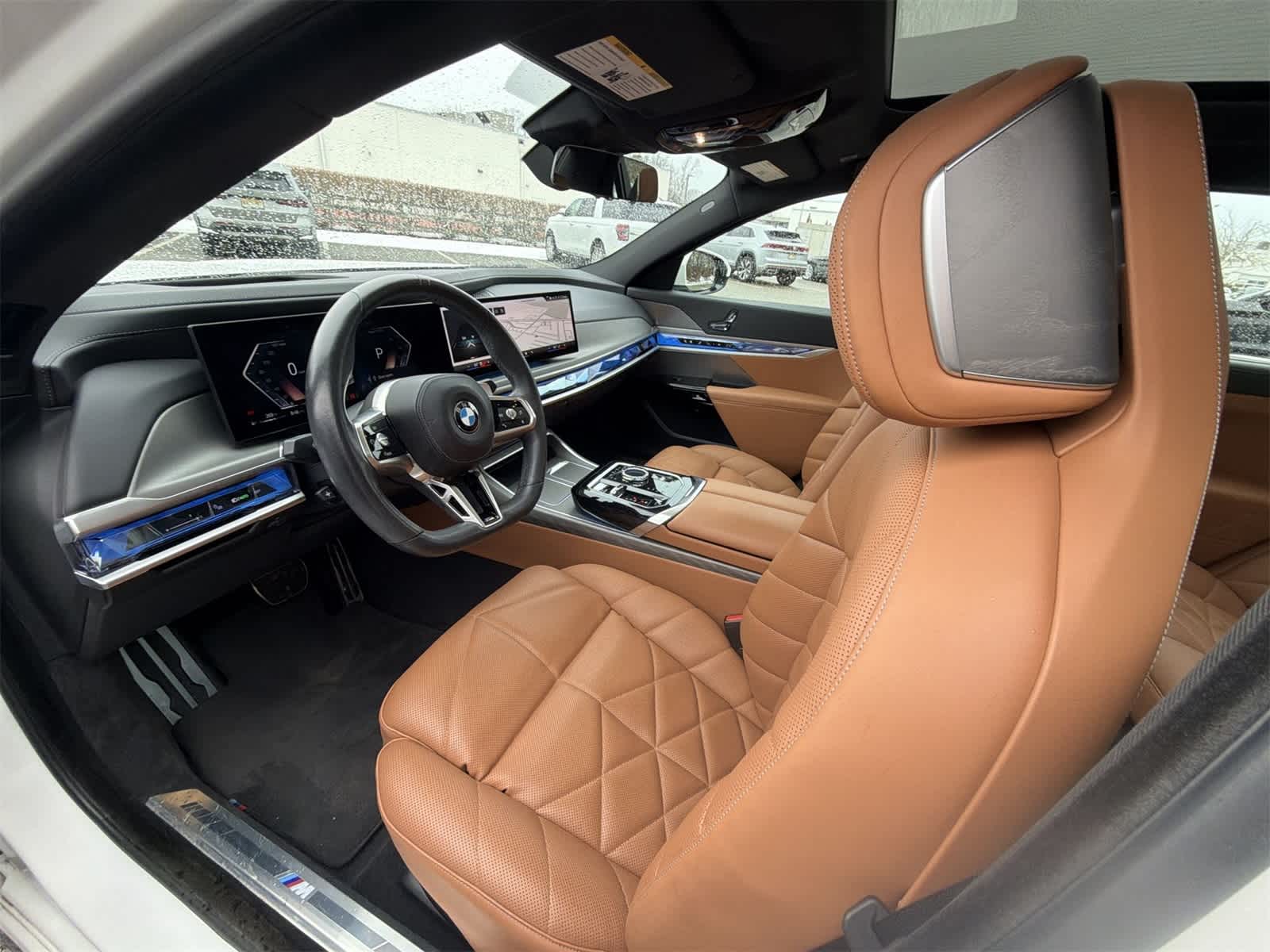 Thumbnail: 2023 BMW 7 Series - 10