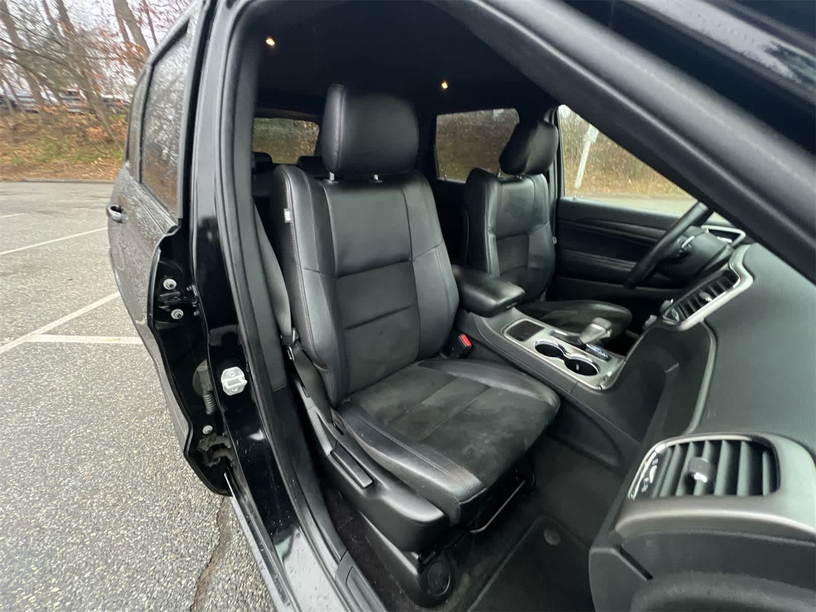 Thumbnail: 2017 Jeep Grand Cherokee - 22