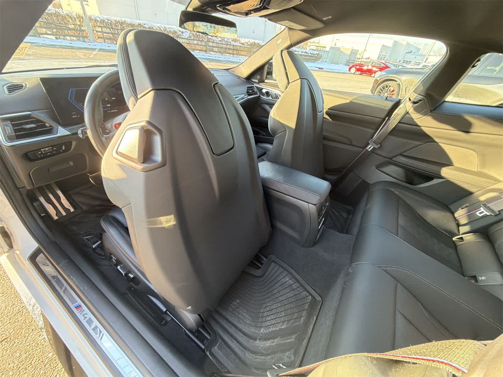 Thumbnail: 2024 BMW M4 - 20