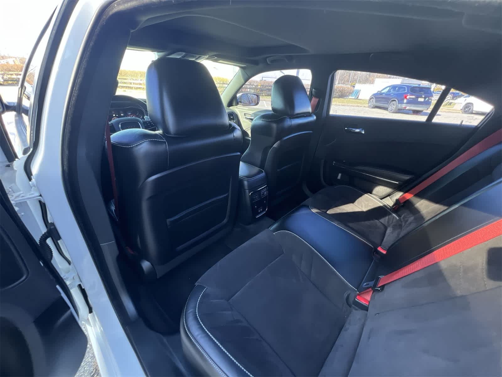 Thumbnail: 2016 Dodge Charger - 20