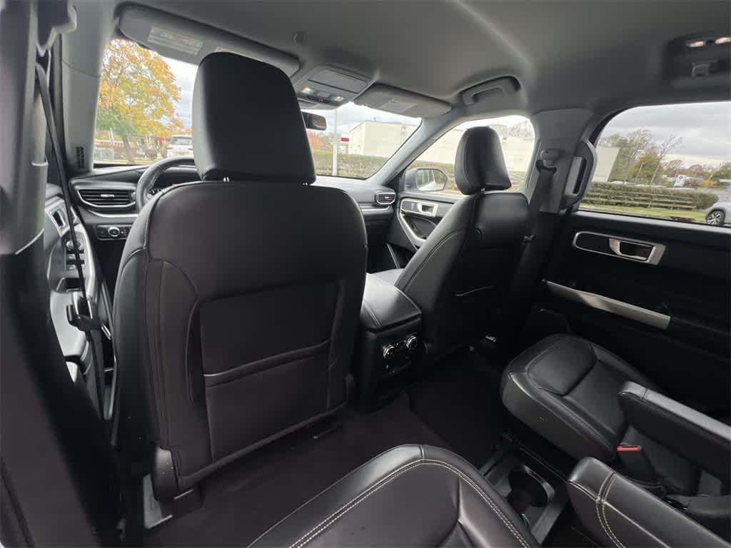 Thumbnail: 2021 Ford Explorer - 20