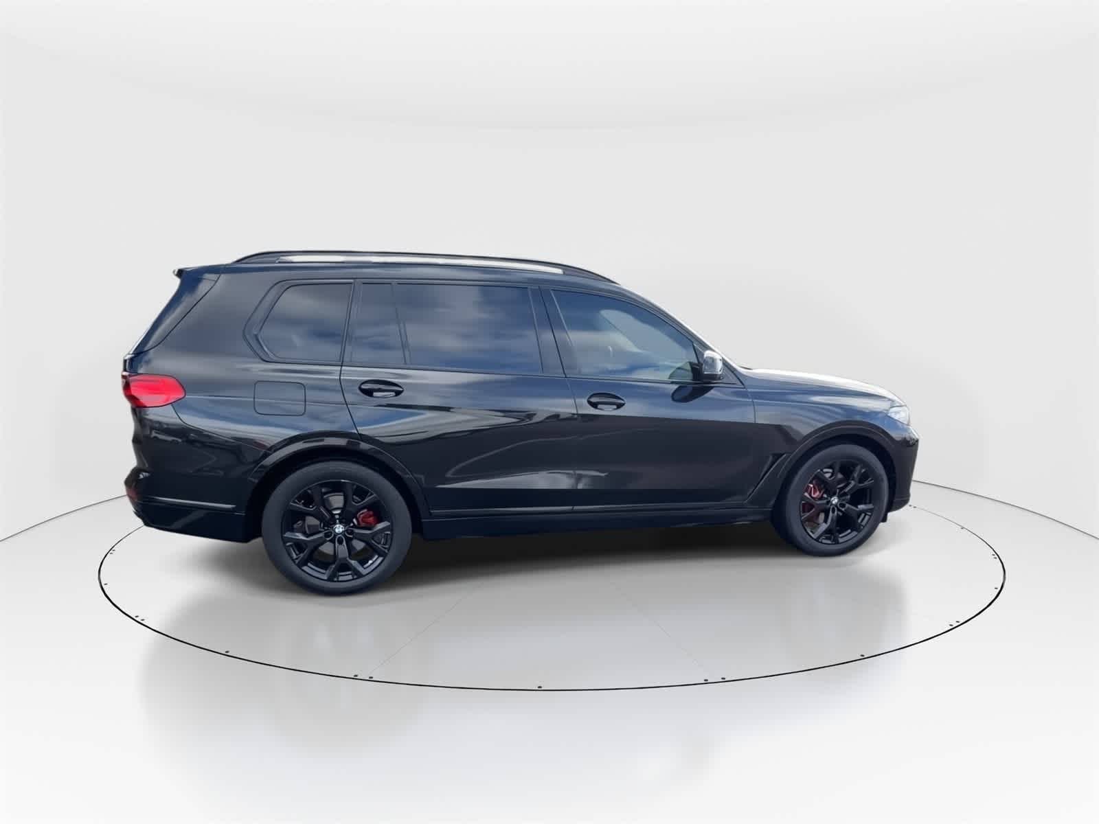 Thumbnail: 2022 BMW X7 - 2