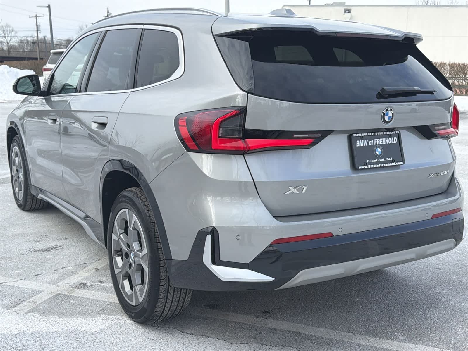 Thumbnail: 2025 BMW X1 - 12