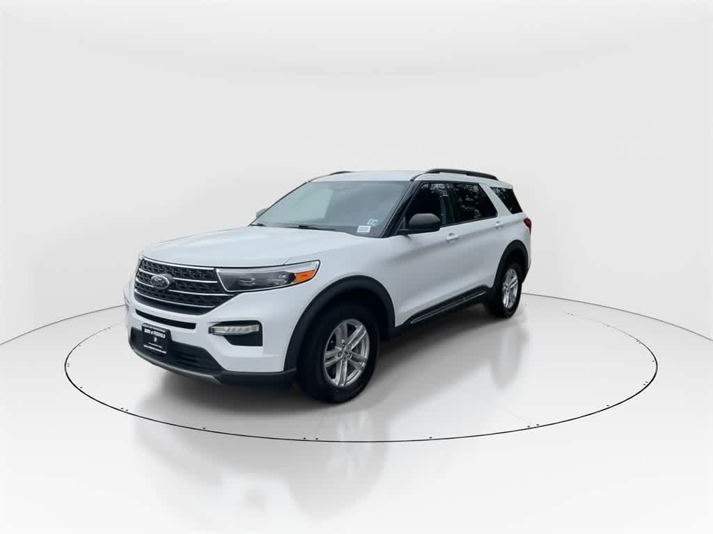 Thumbnail: 2021 Ford Explorer - 5