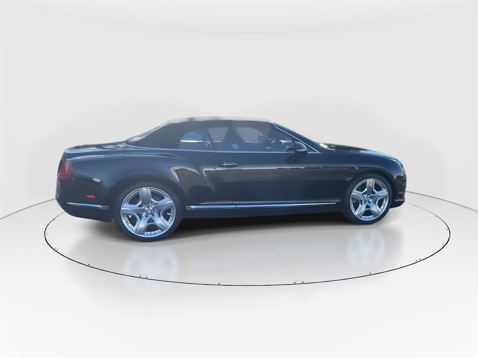 2013 Bentley Continental GTC photo 2