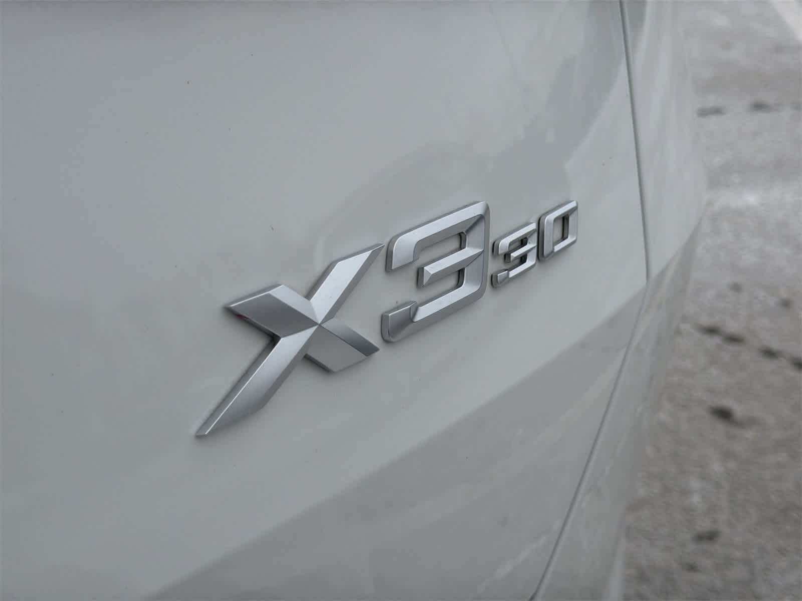 Thumbnail: 2025 BMW X3 - 15