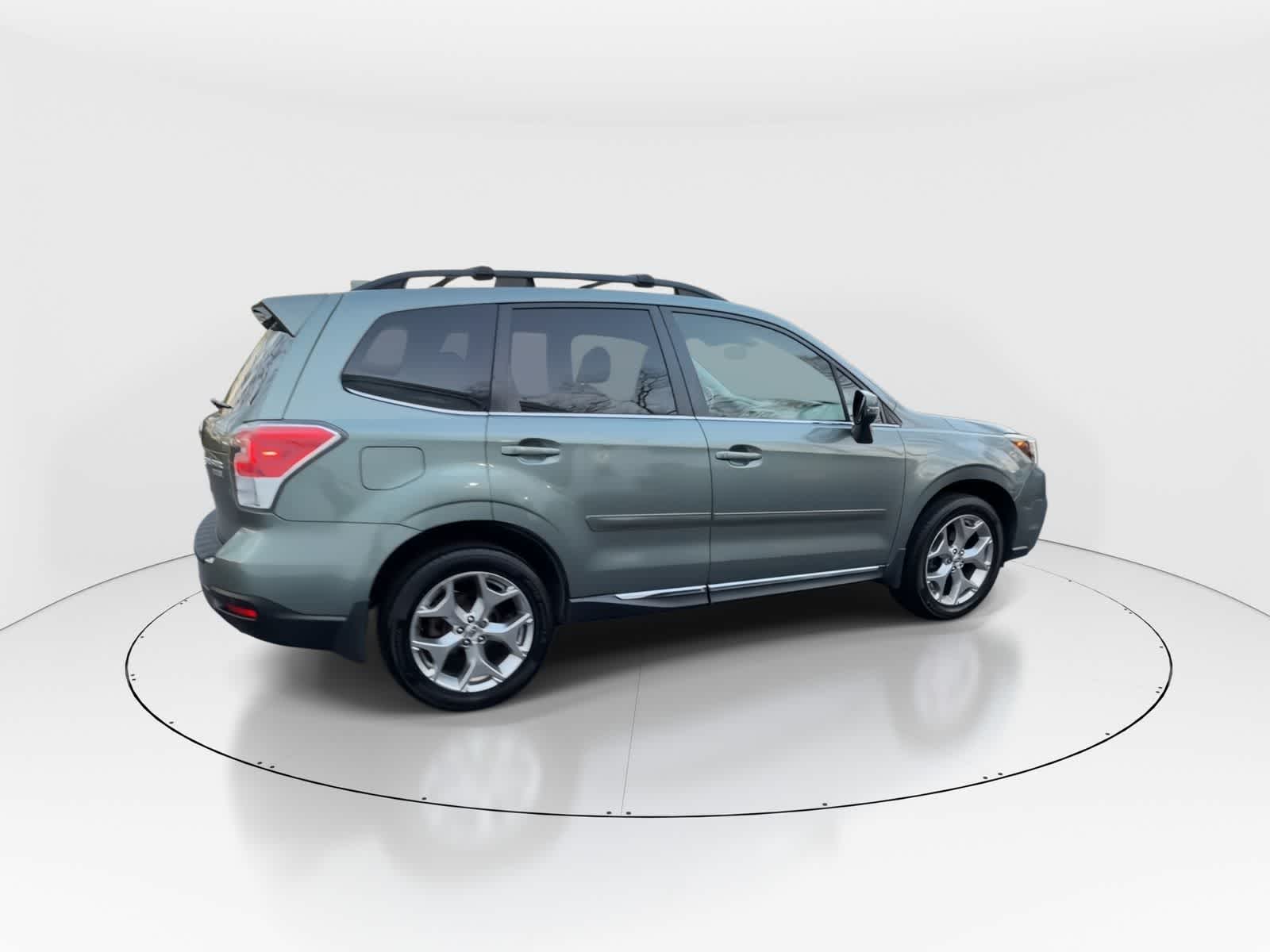 Thumbnail: 2017 Subaru Forester - 8