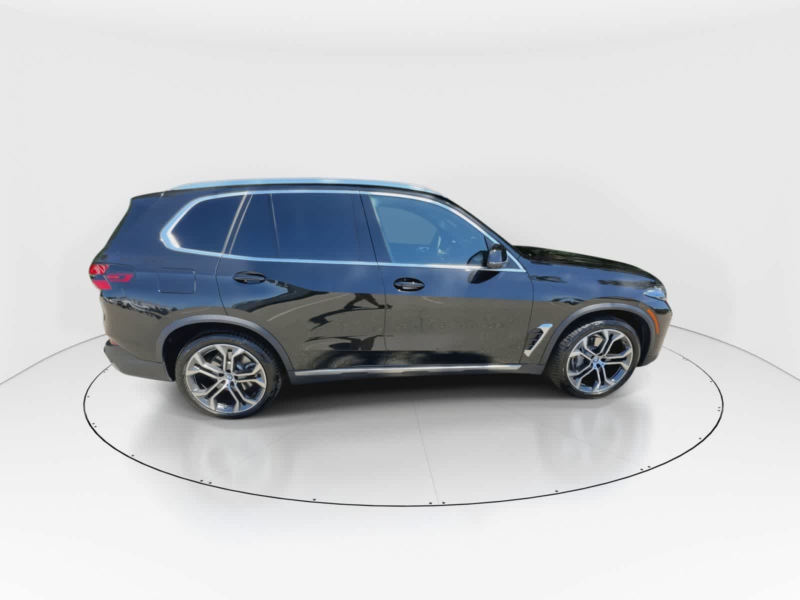 Thumbnail: 2026 BMW X5 - 8