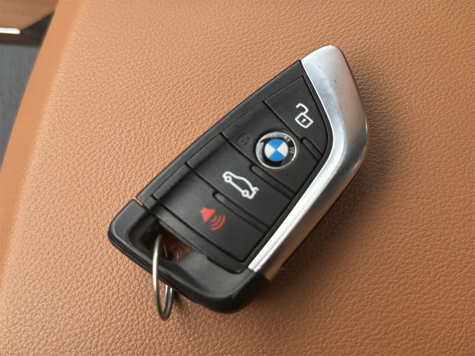 Thumbnail: 2023 BMW i4 - 28