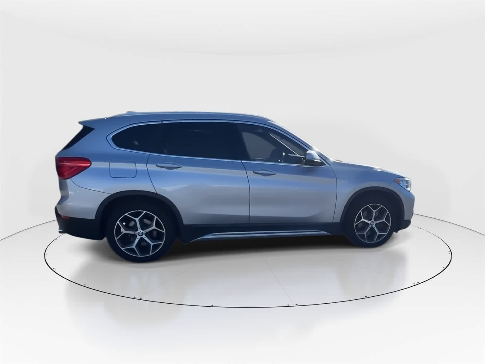 Thumbnail: 2018 BMW X1 - 2