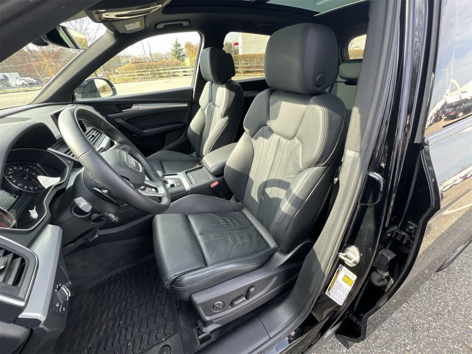 Thumbnail: 2020 Audi Q5 - 19