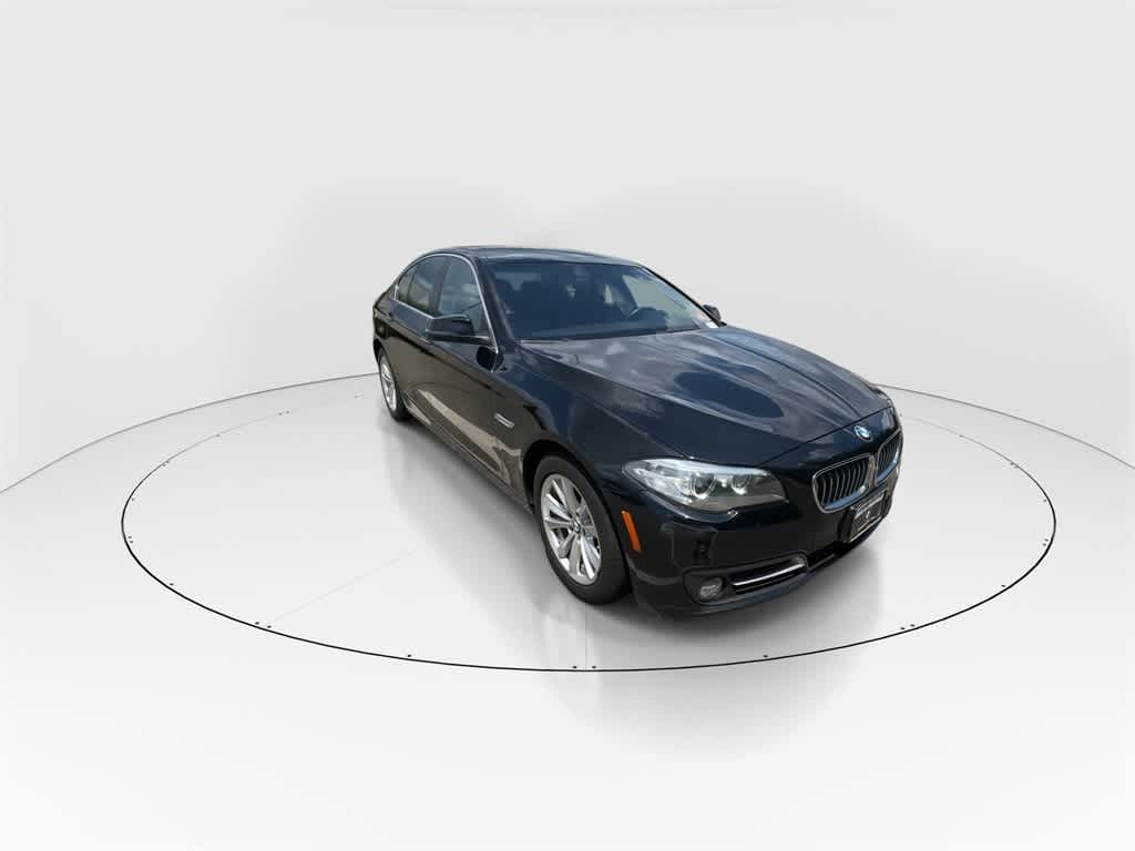 Thumbnail: 2015 BMW 5 Series - 2