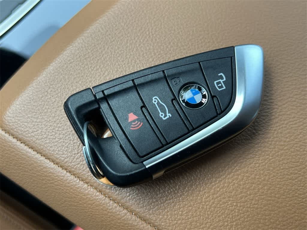 Thumbnail: 2023 BMW i4 - 28