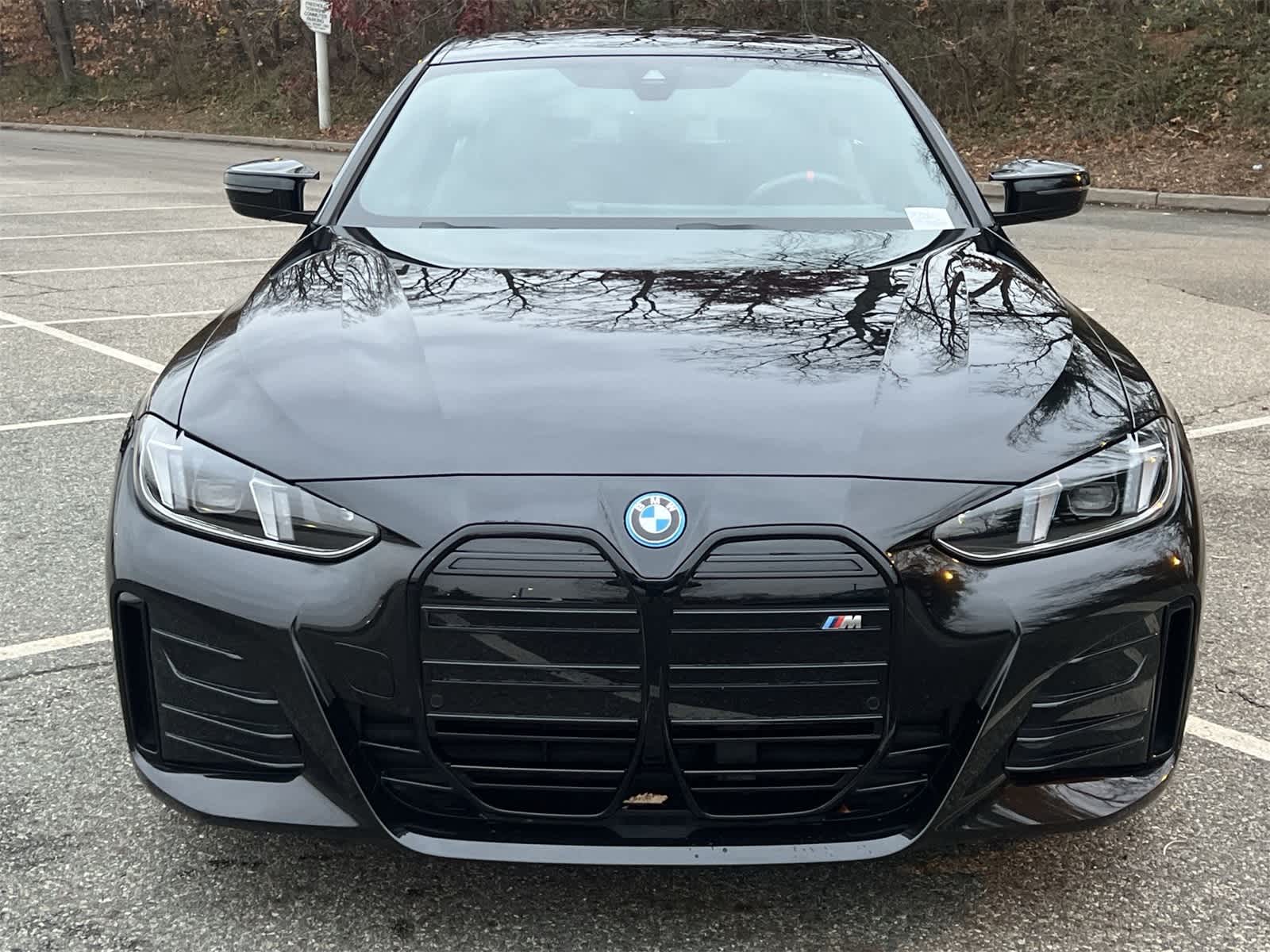 Thumbnail: 2025 BMW i4 - 14