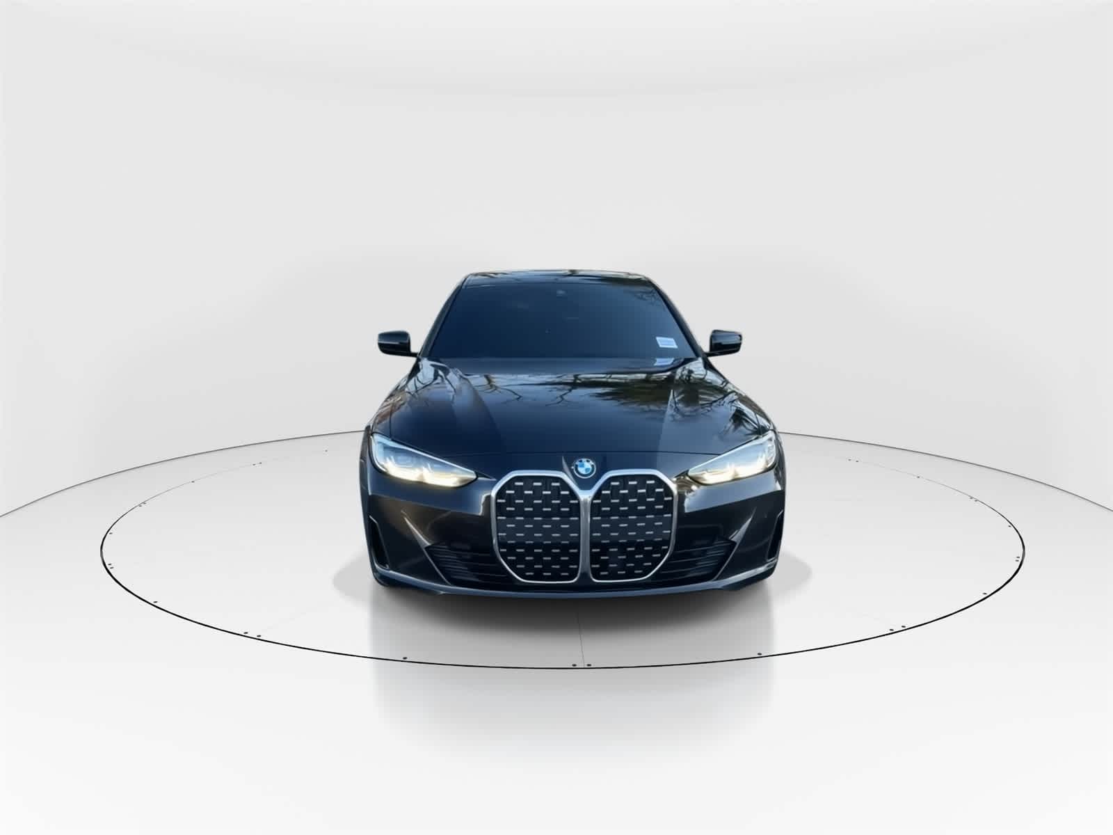 Thumbnail: 2022 BMW 4 Series - 4