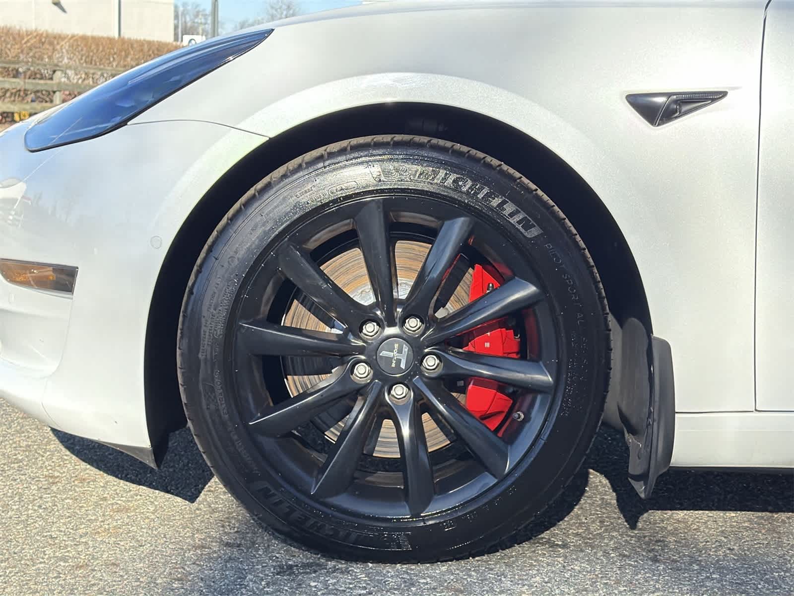 Thumbnail: 2022 Tesla Model 3 - 16