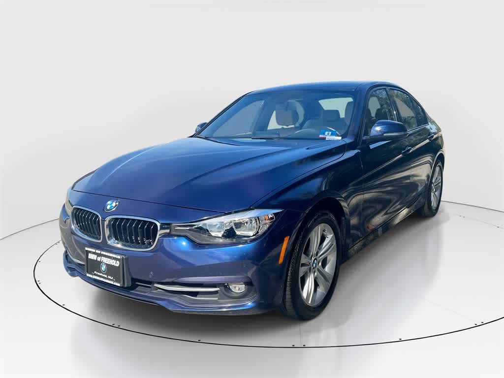 Thumbnail: 2016 BMW 3 Series - 1