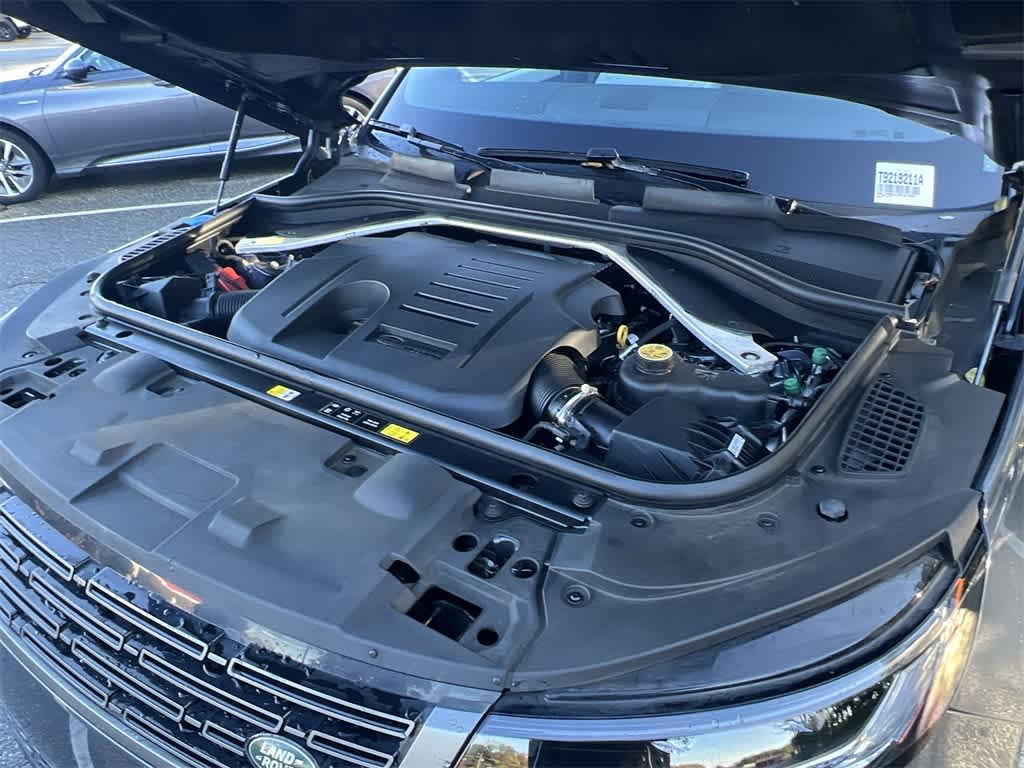 Thumbnail: 2024 Land Rover Range Rover Sport - 17