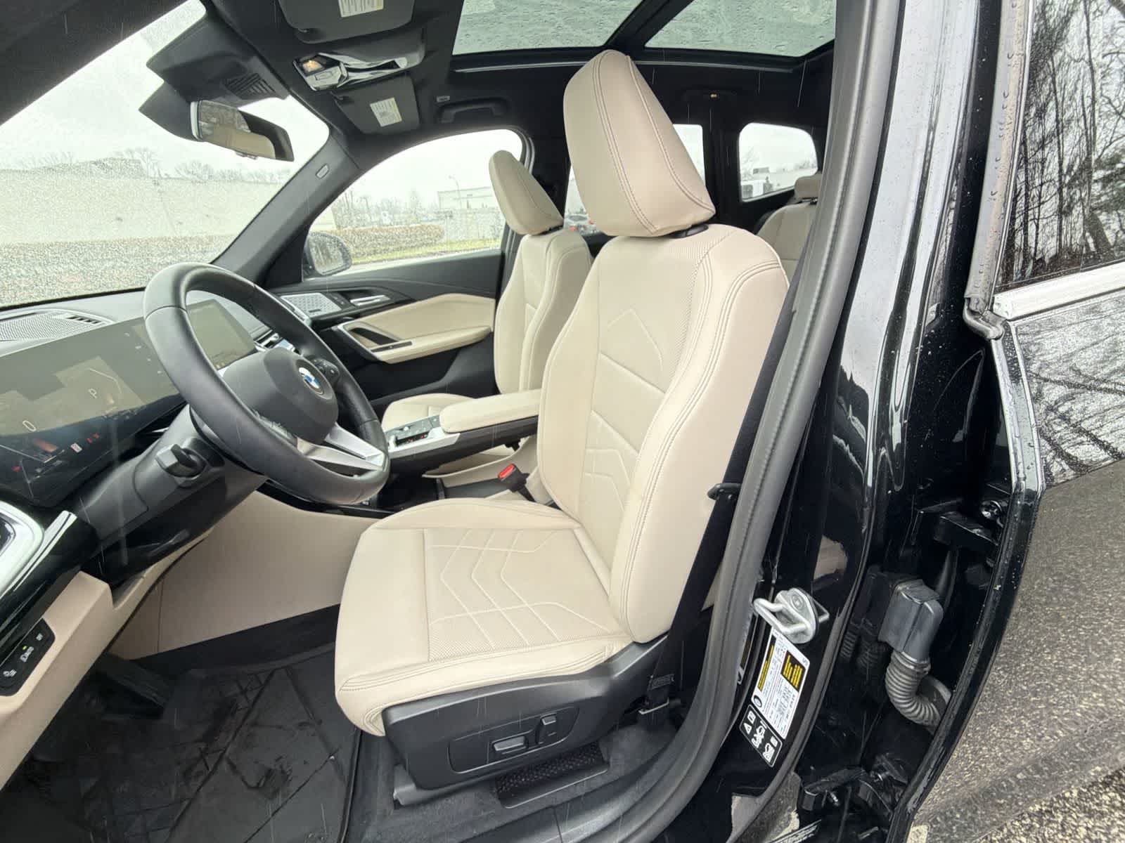 Thumbnail: 2025 BMW X1 - 19