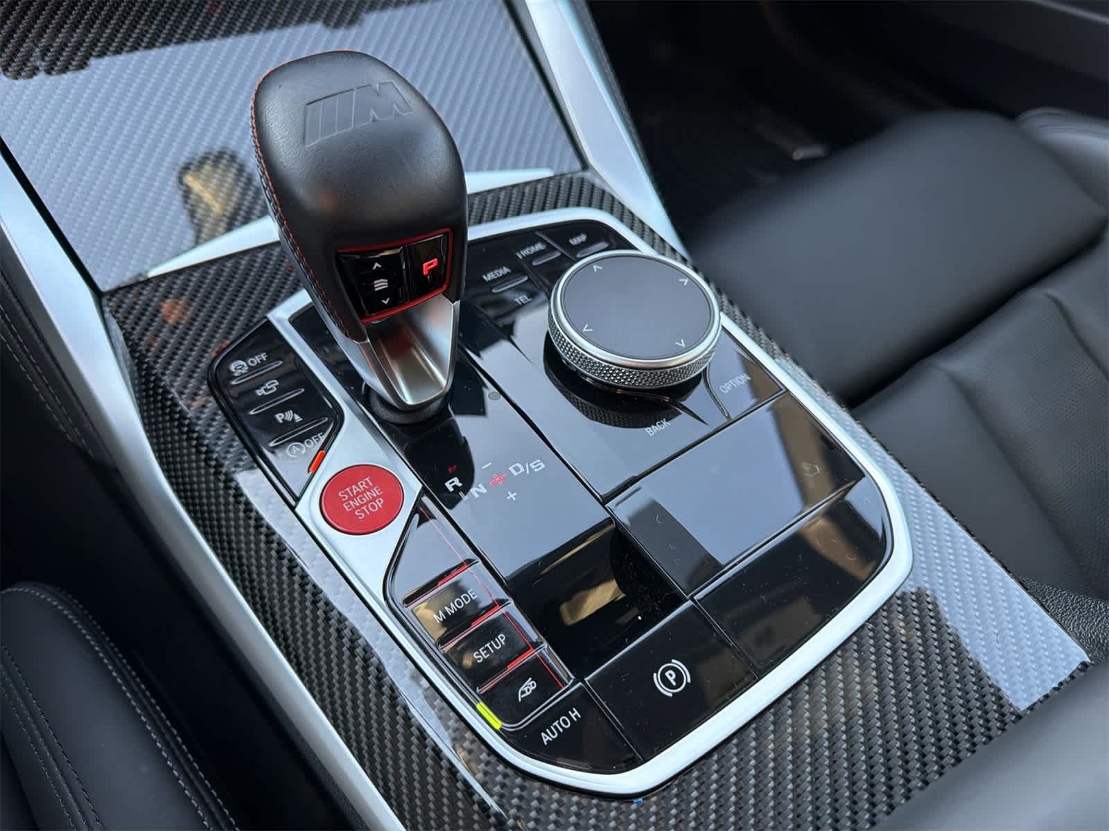 Thumbnail: 2024 BMW M4 - 25