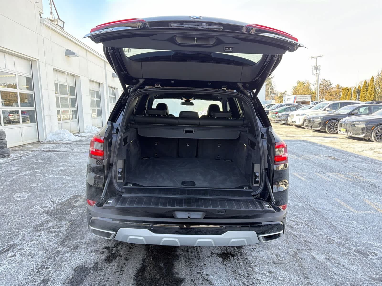 Thumbnail: 2022 BMW X5 - 27