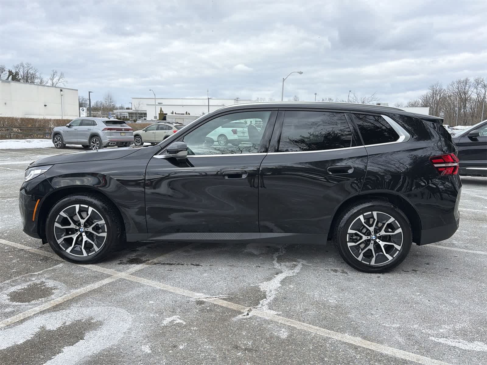 Thumbnail: 2025 BMW X3 - 11