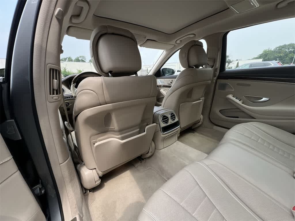 Thumbnail: 2015 Mercedes-Benz S-Class - 20
