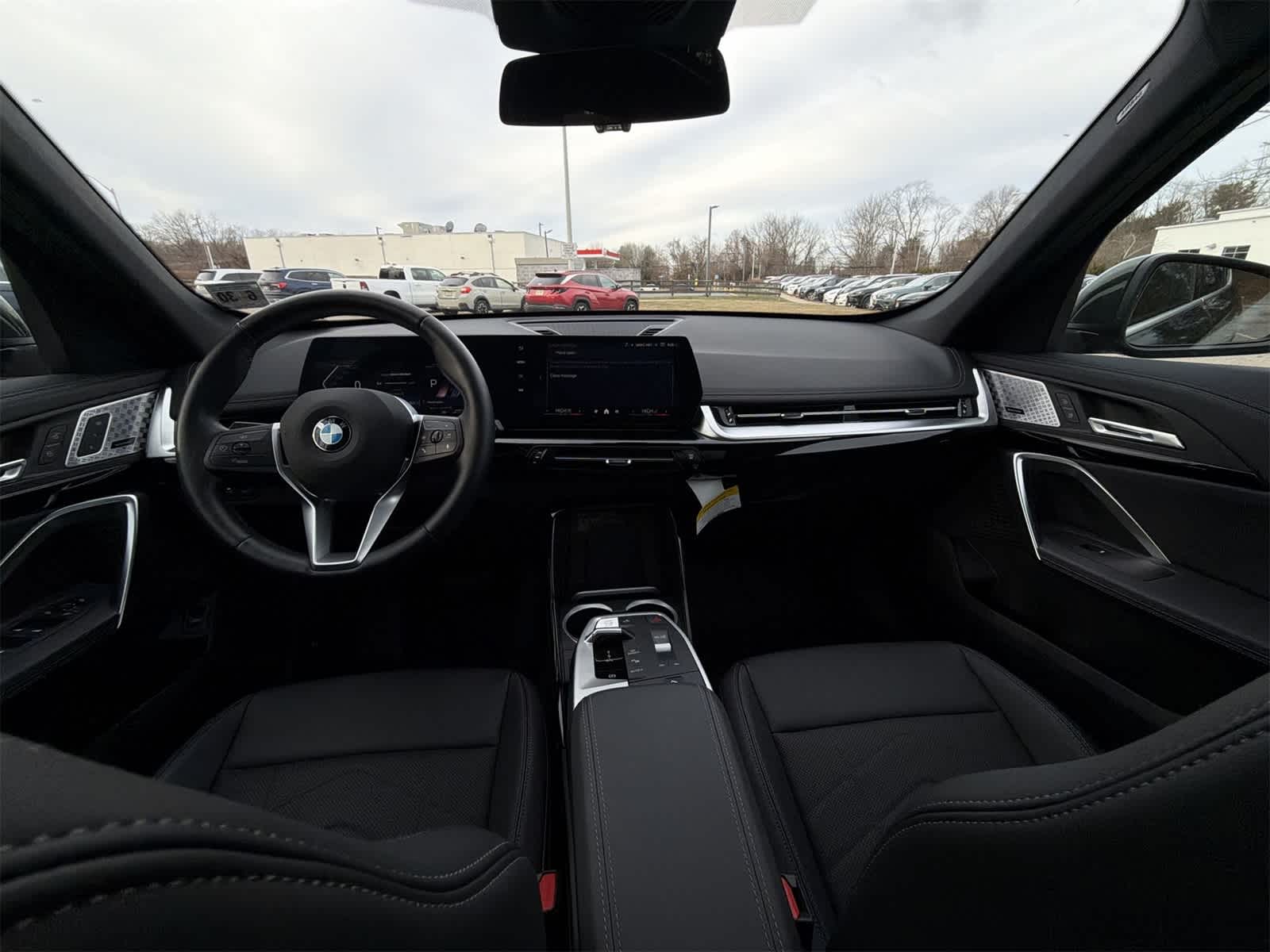 Thumbnail: 2025 BMW X1 - 18