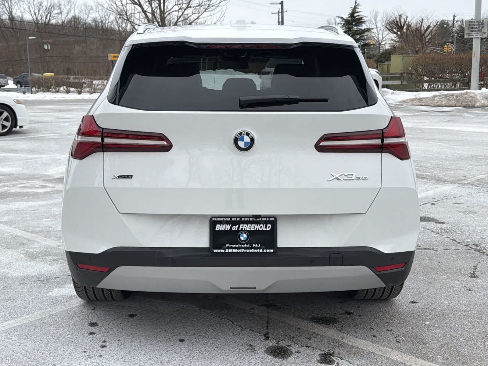 Thumbnail: 2025 BMW X3 - 13