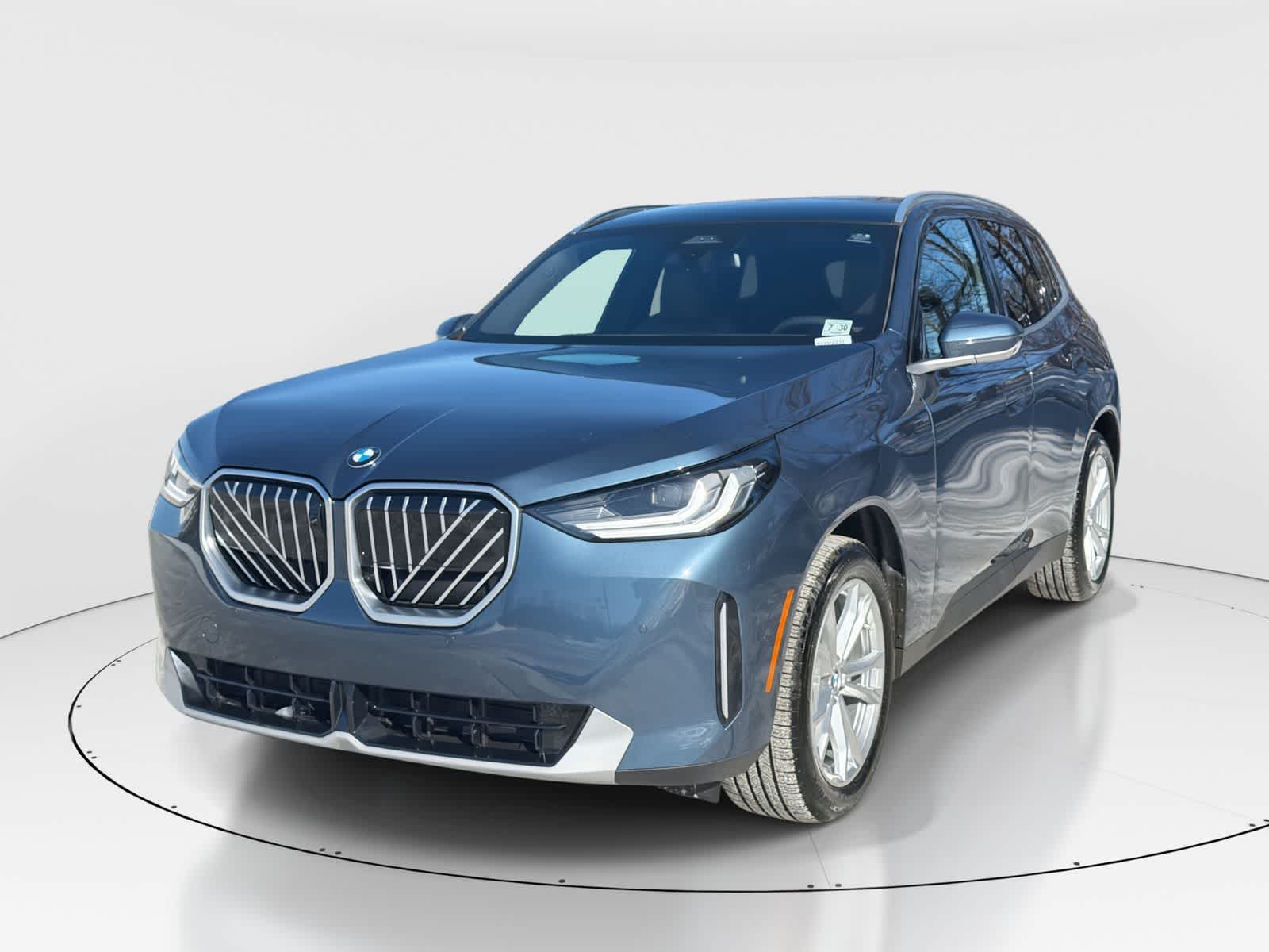 Thumbnail: 2025 BMW X3 - 1