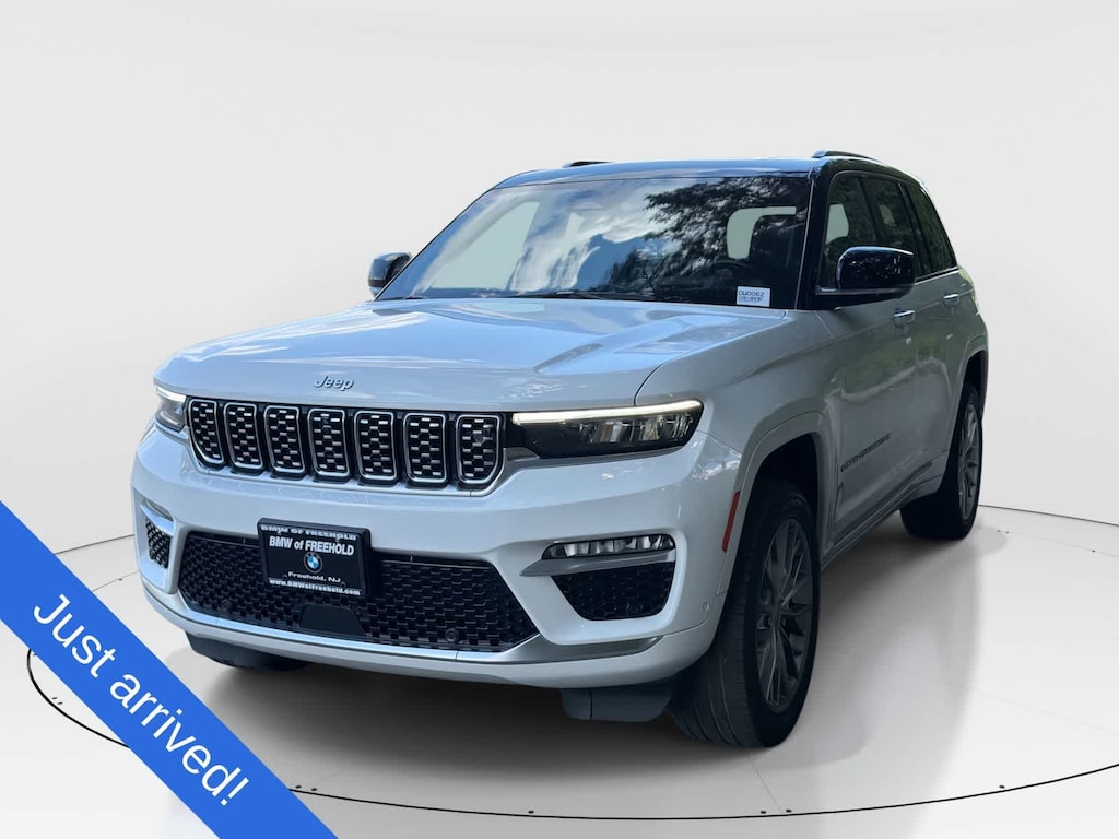 Used 2023 Jeep Grand Cherokee Summit SUV