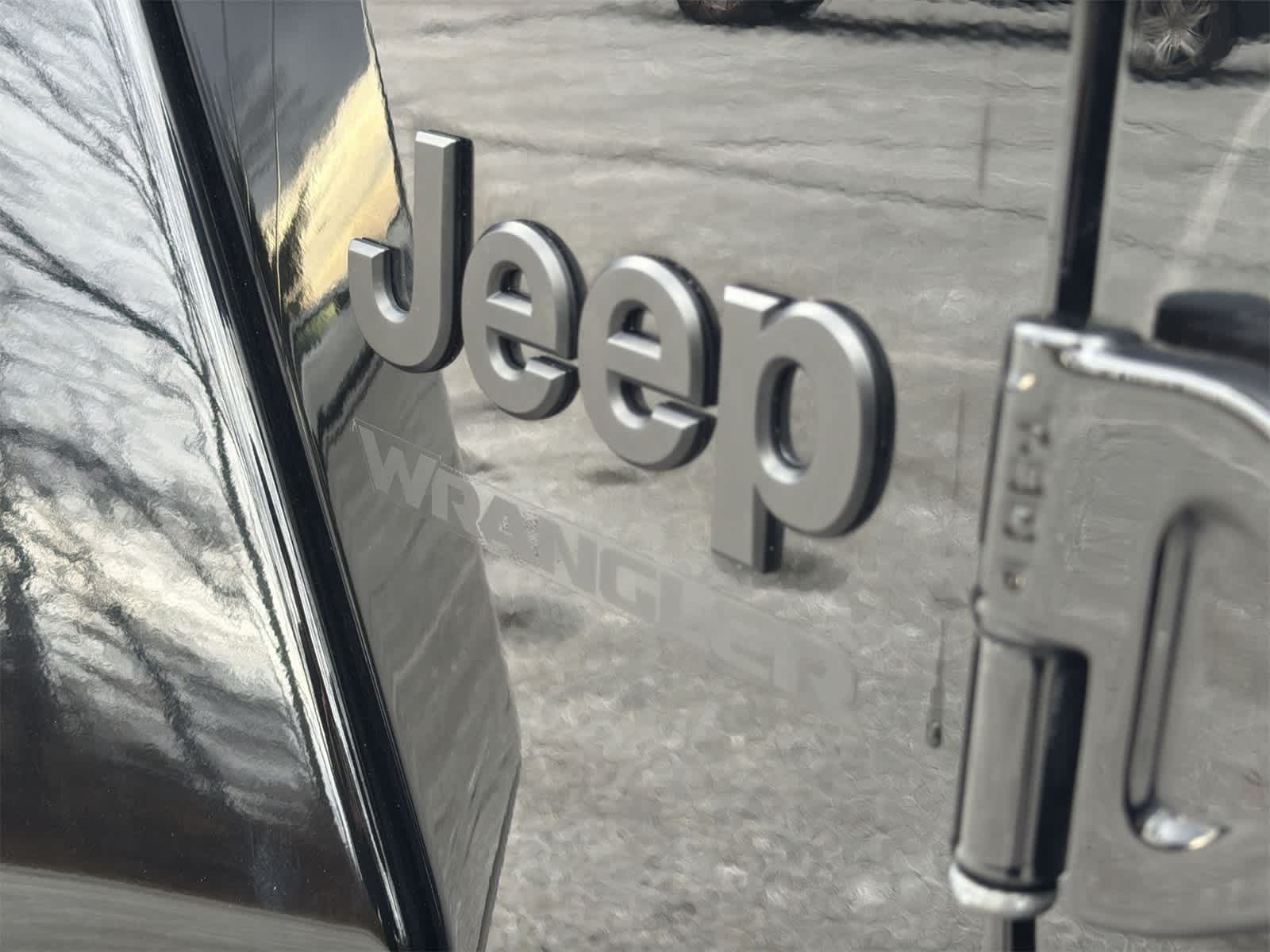 Thumbnail: 2023 Jeep Wrangler - 15