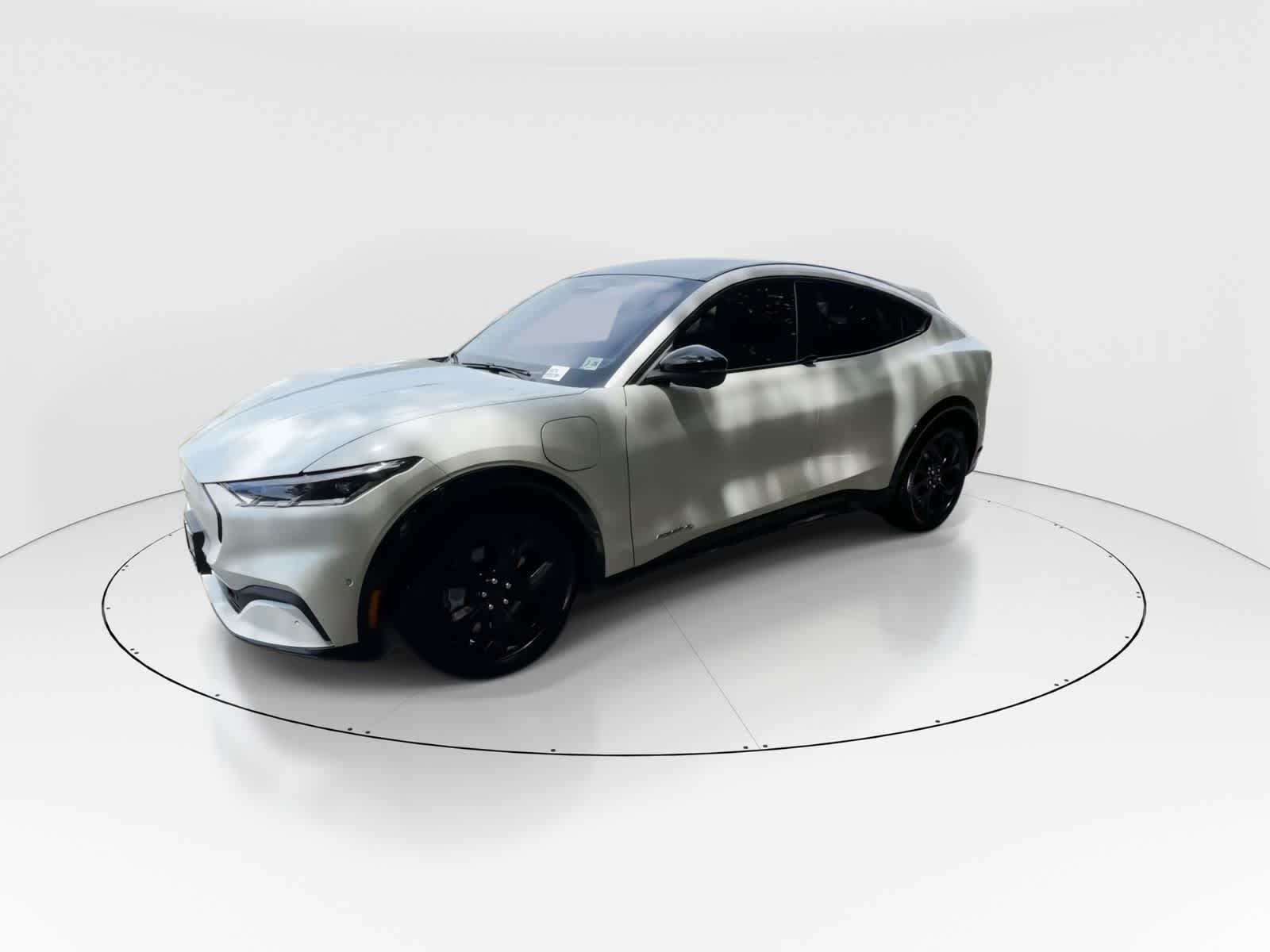 Thumbnail: 2021 Ford Mustang Mach-E - 4