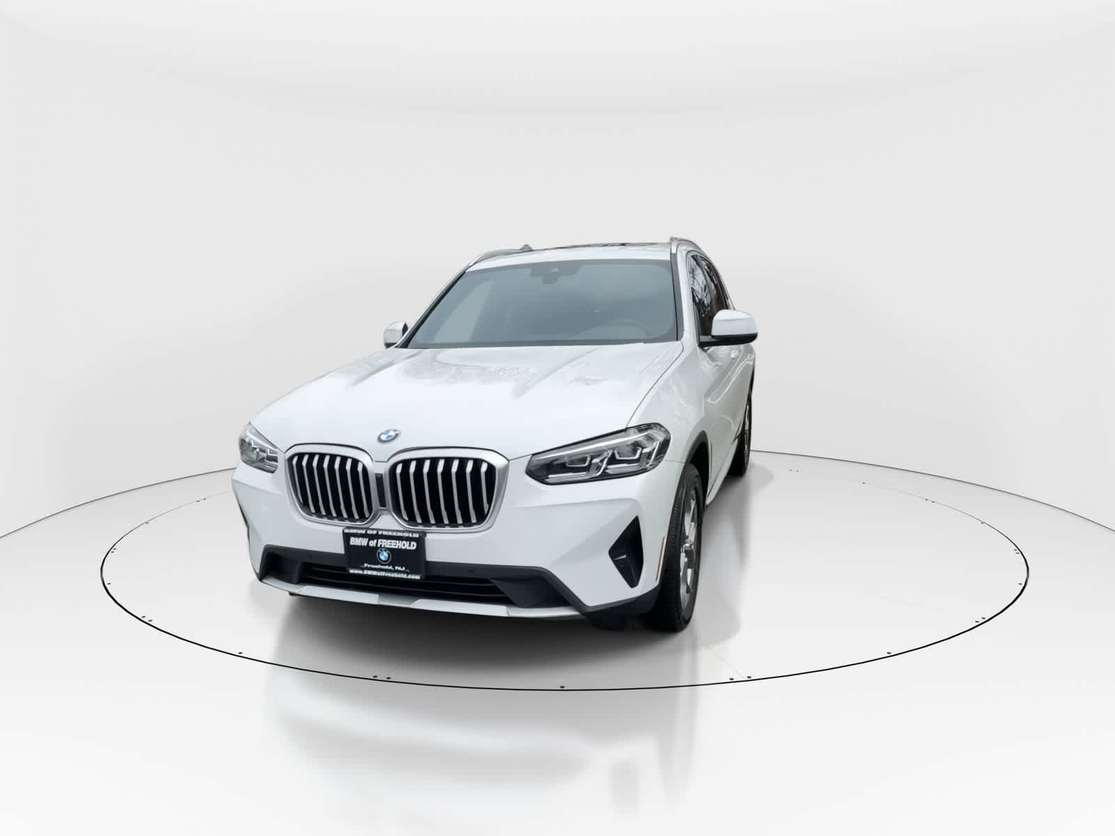 Thumbnail: 2023 BMW X3 - 3