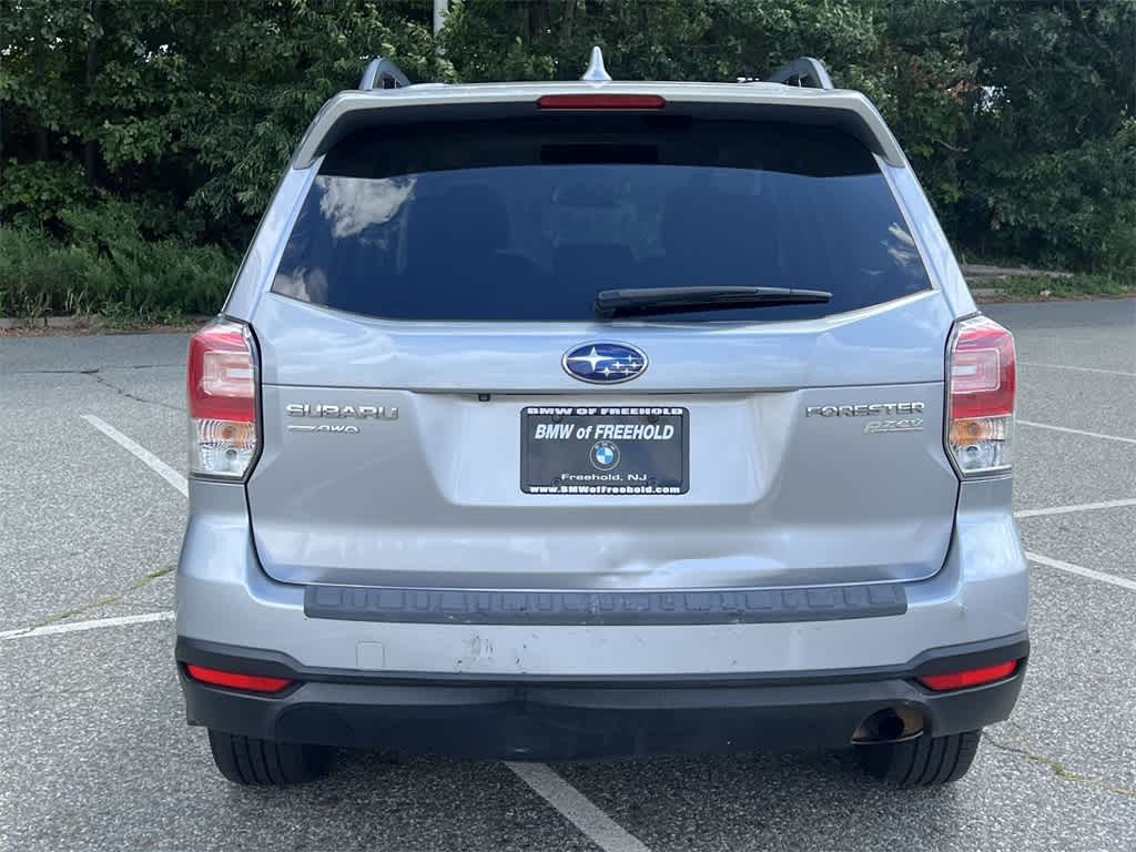 Thumbnail: 2017 Subaru Forester - 13