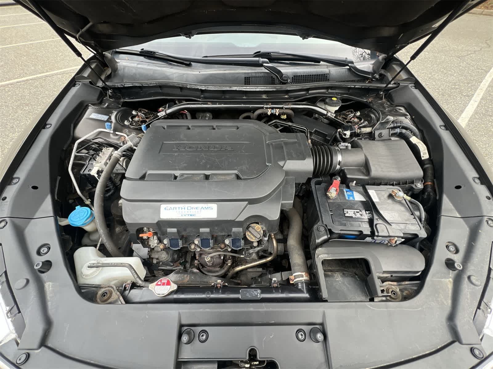 Thumbnail: 2013 Honda Crosstour - 17