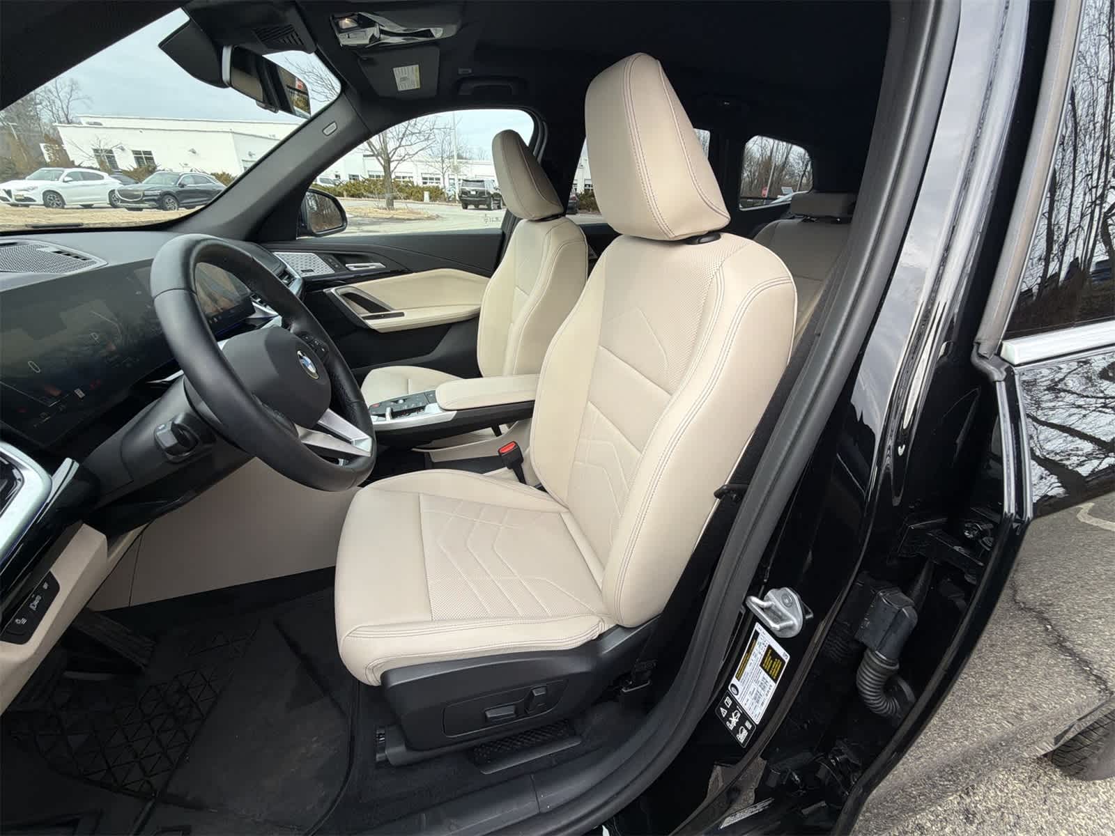 Thumbnail: 2025 BMW X1 - 19