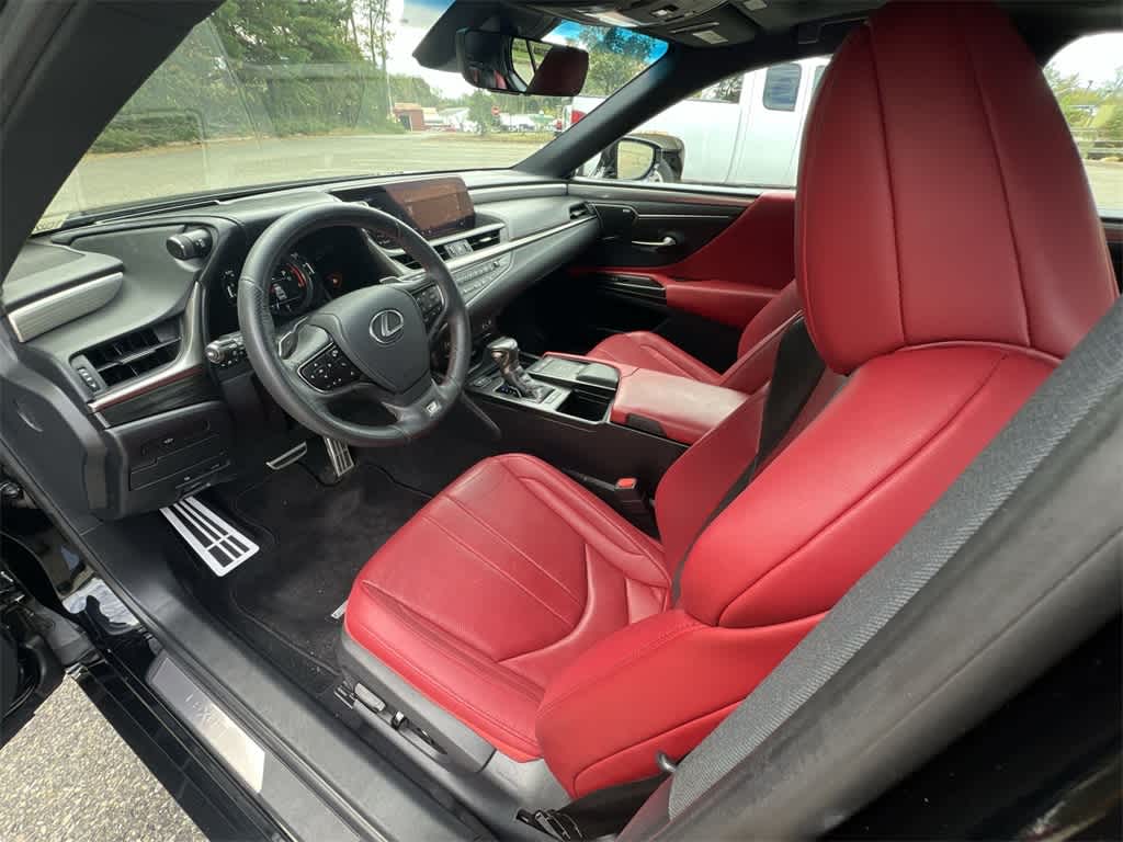 Thumbnail: 2019 Lexus ES - 10