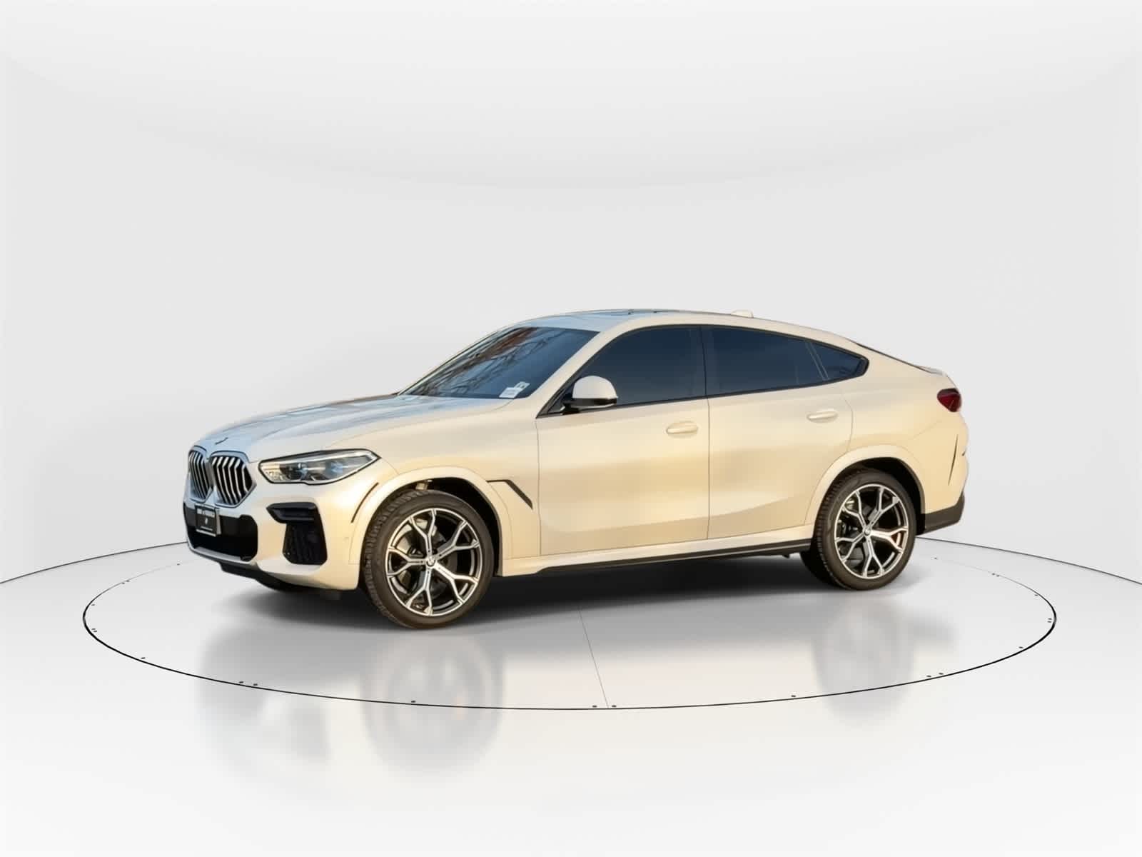 Thumbnail: 2022 BMW X6 - 5
