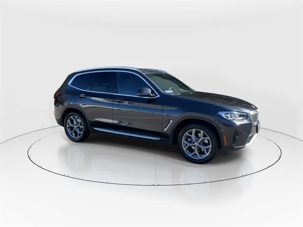 Thumbnail: 2022 BMW X3 - 3