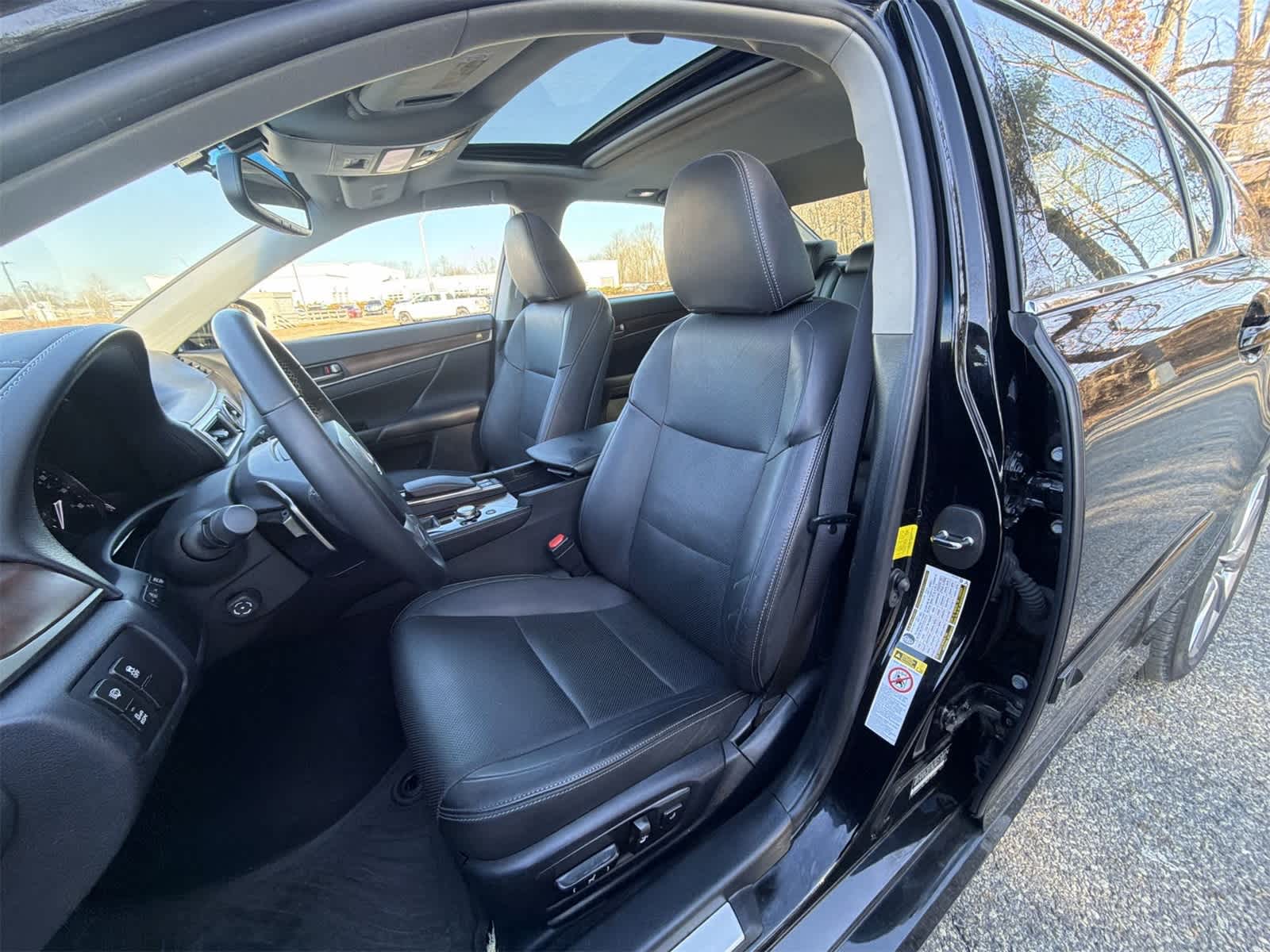 Thumbnail: 2015 Lexus GS - 19