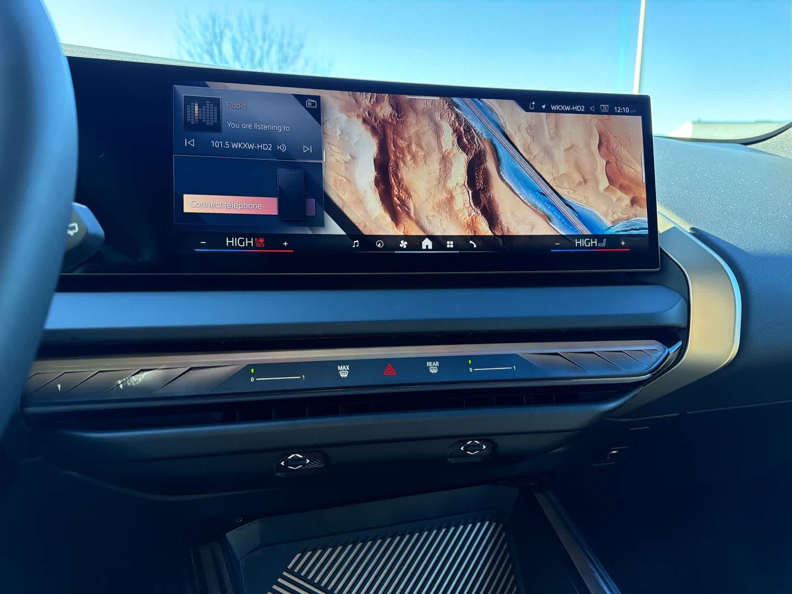 Thumbnail: 2025 BMW X3 - 24